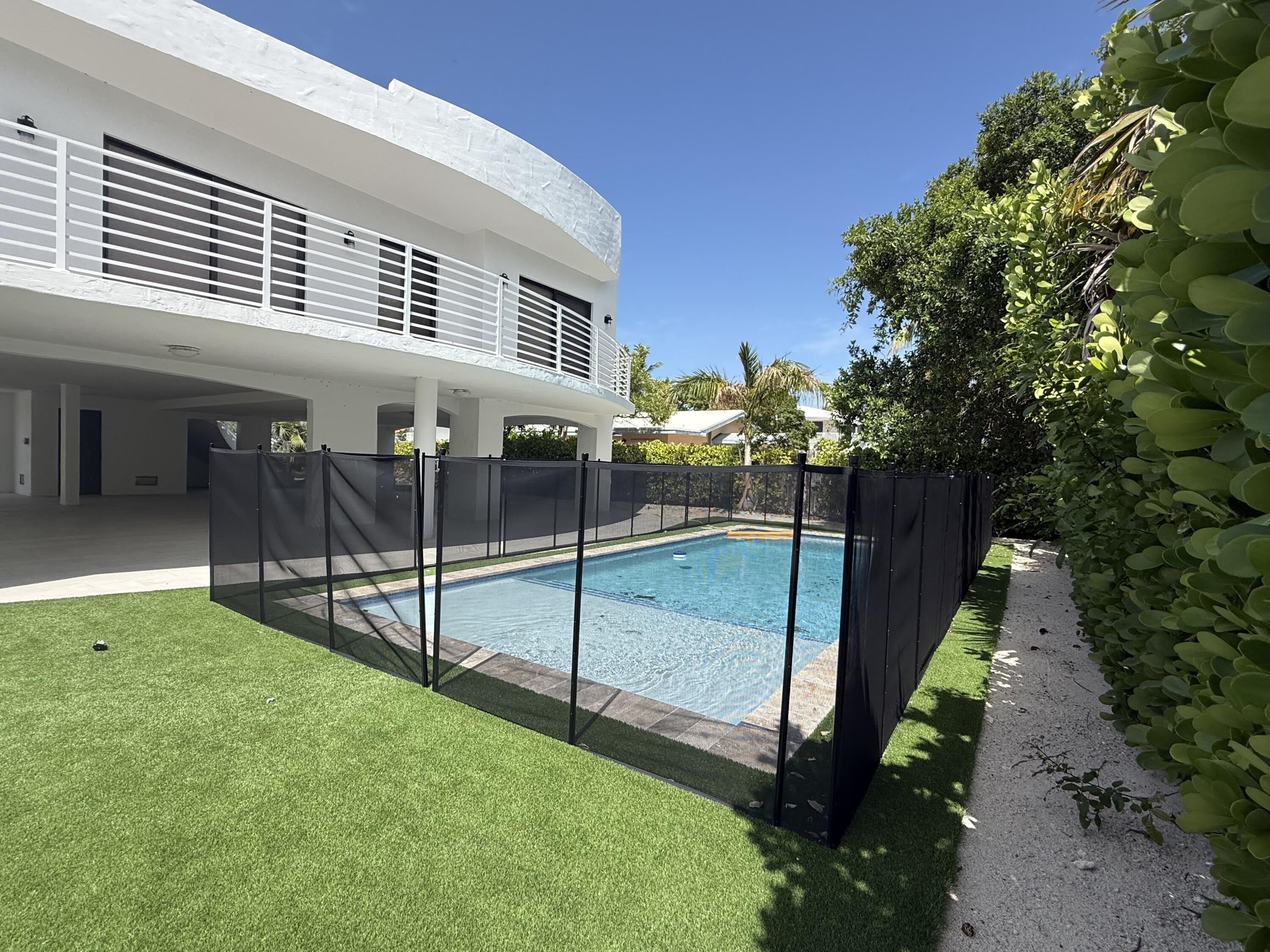 273 W Seaview Drive – photo 3