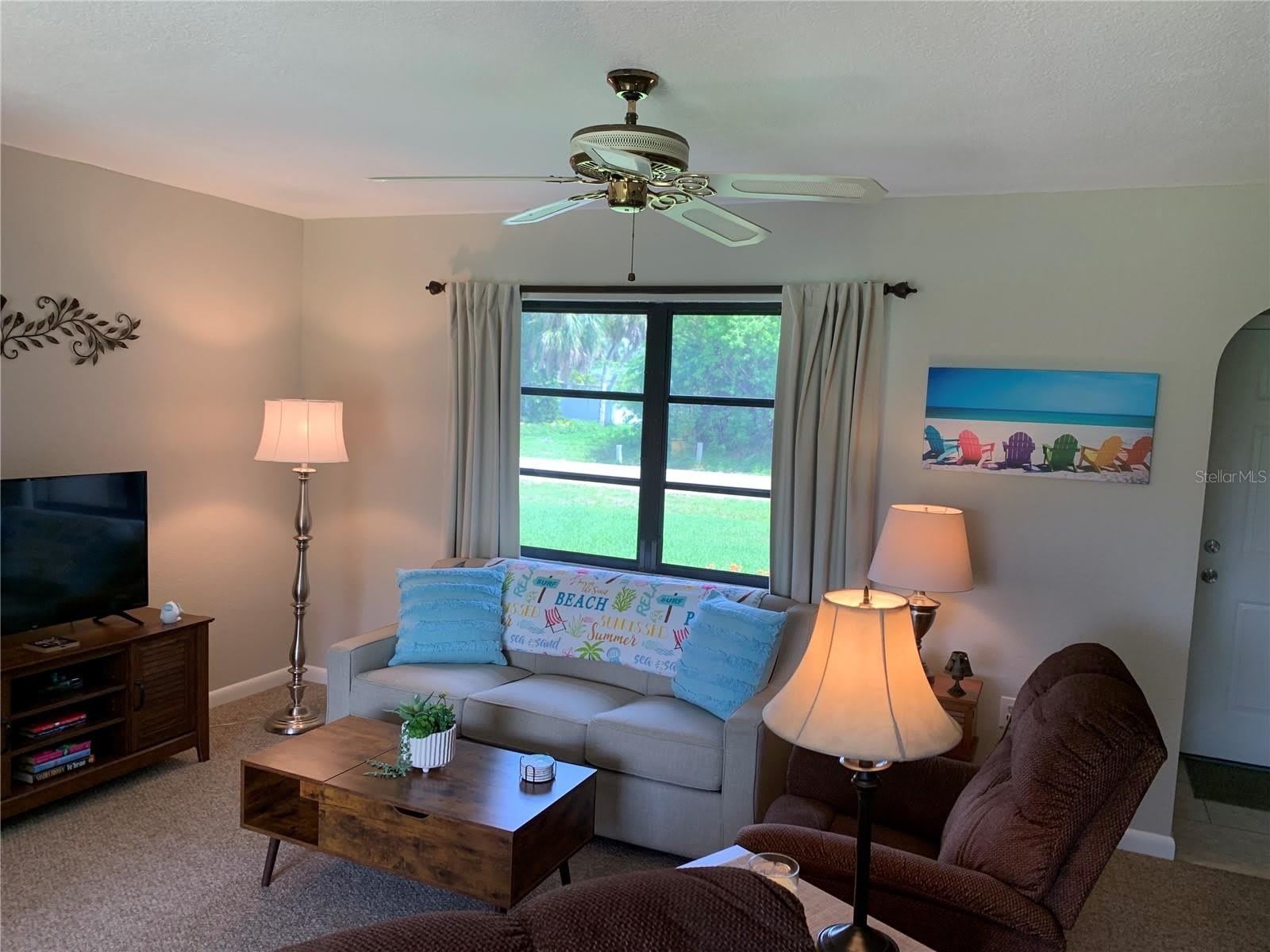 18094 ACKERMAN Avenue – photo 2