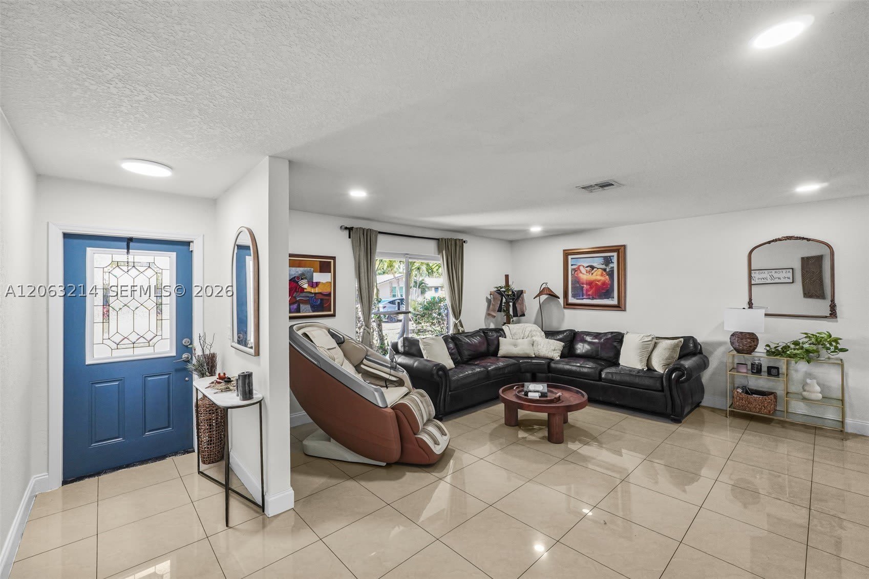 3701 NW 114th Ave – photo 2