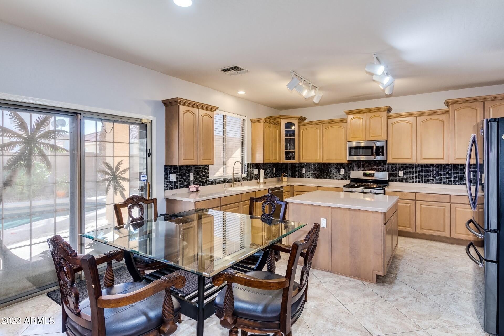4815 N 96TH Lane – photo 2