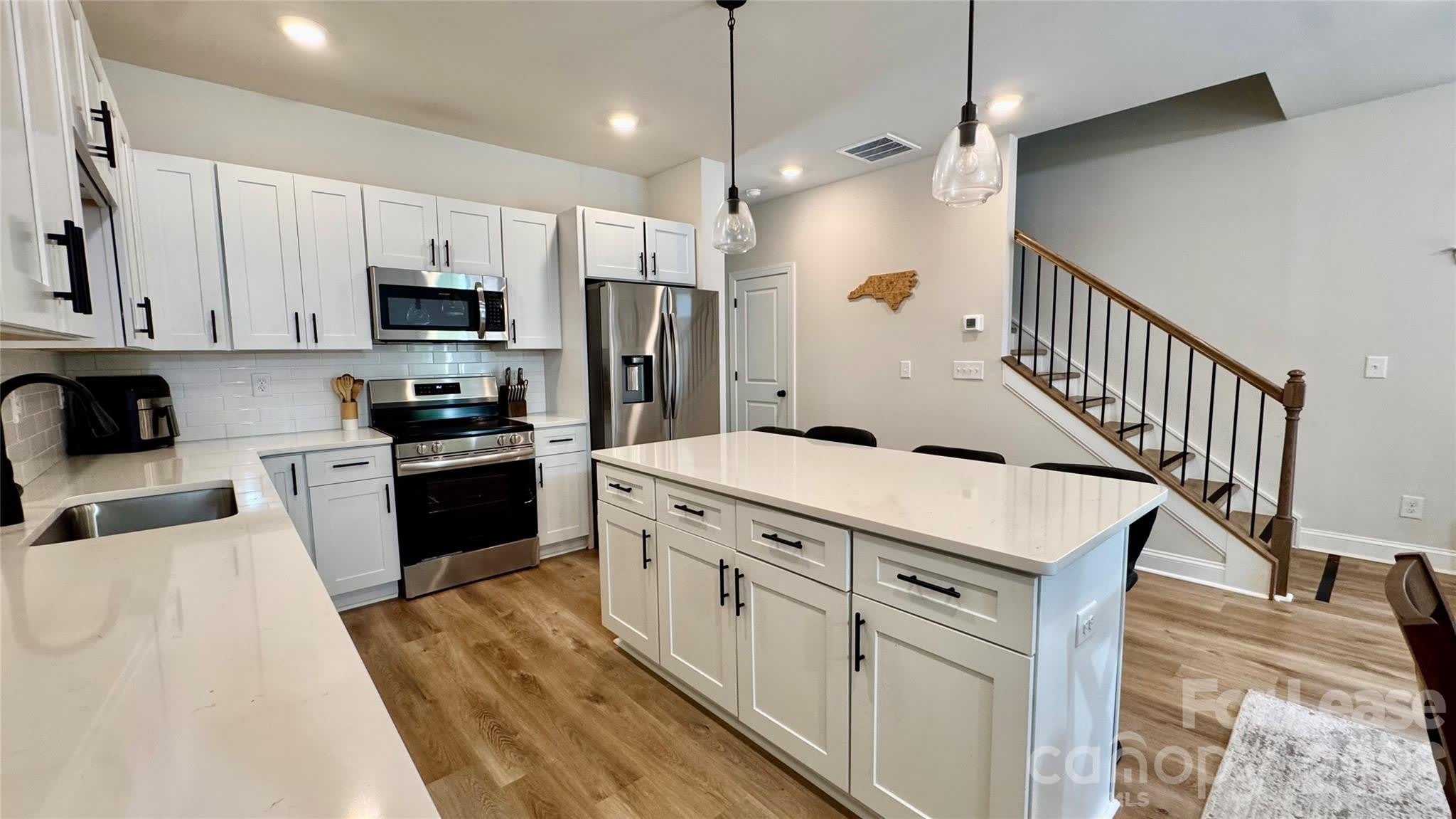 507 Greenwood Drive – photo 5