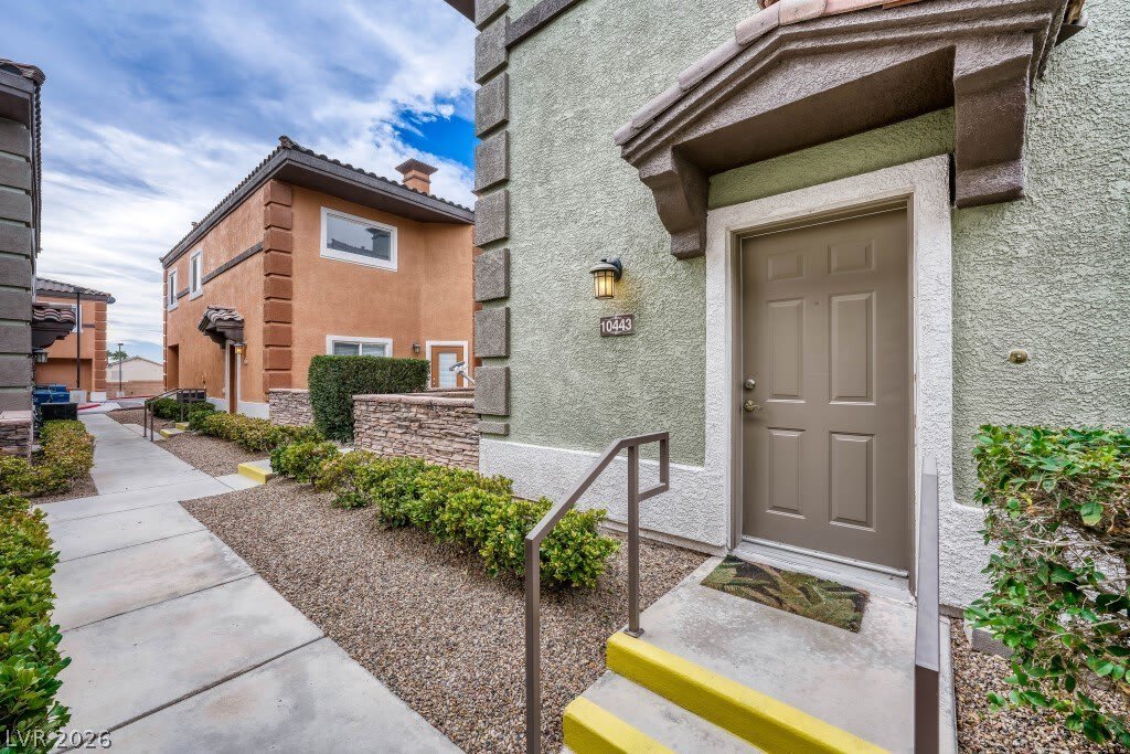 10443 Alpine Edge Avenue – photo 4