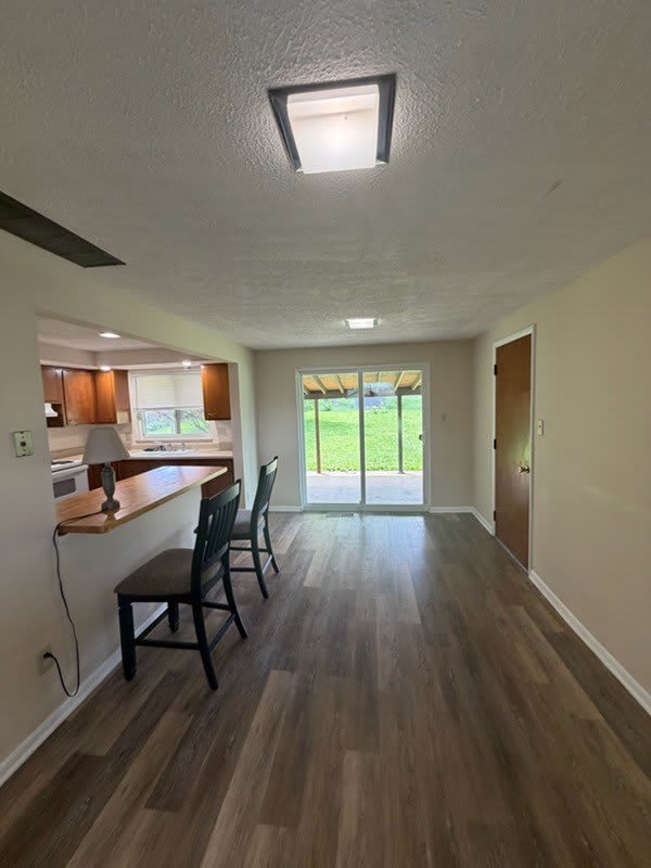 1389 Mapleridge Drive – photo 5