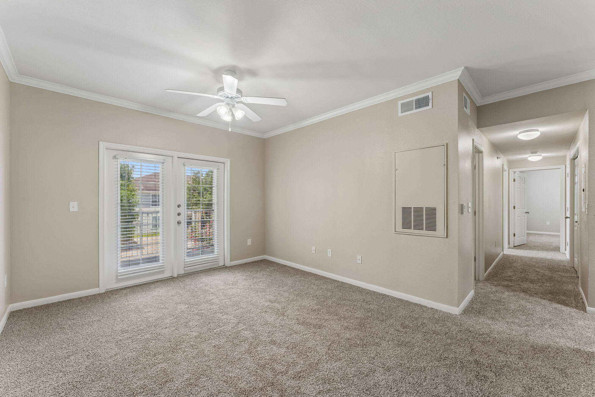 Point Royale Apartments – photo 4
