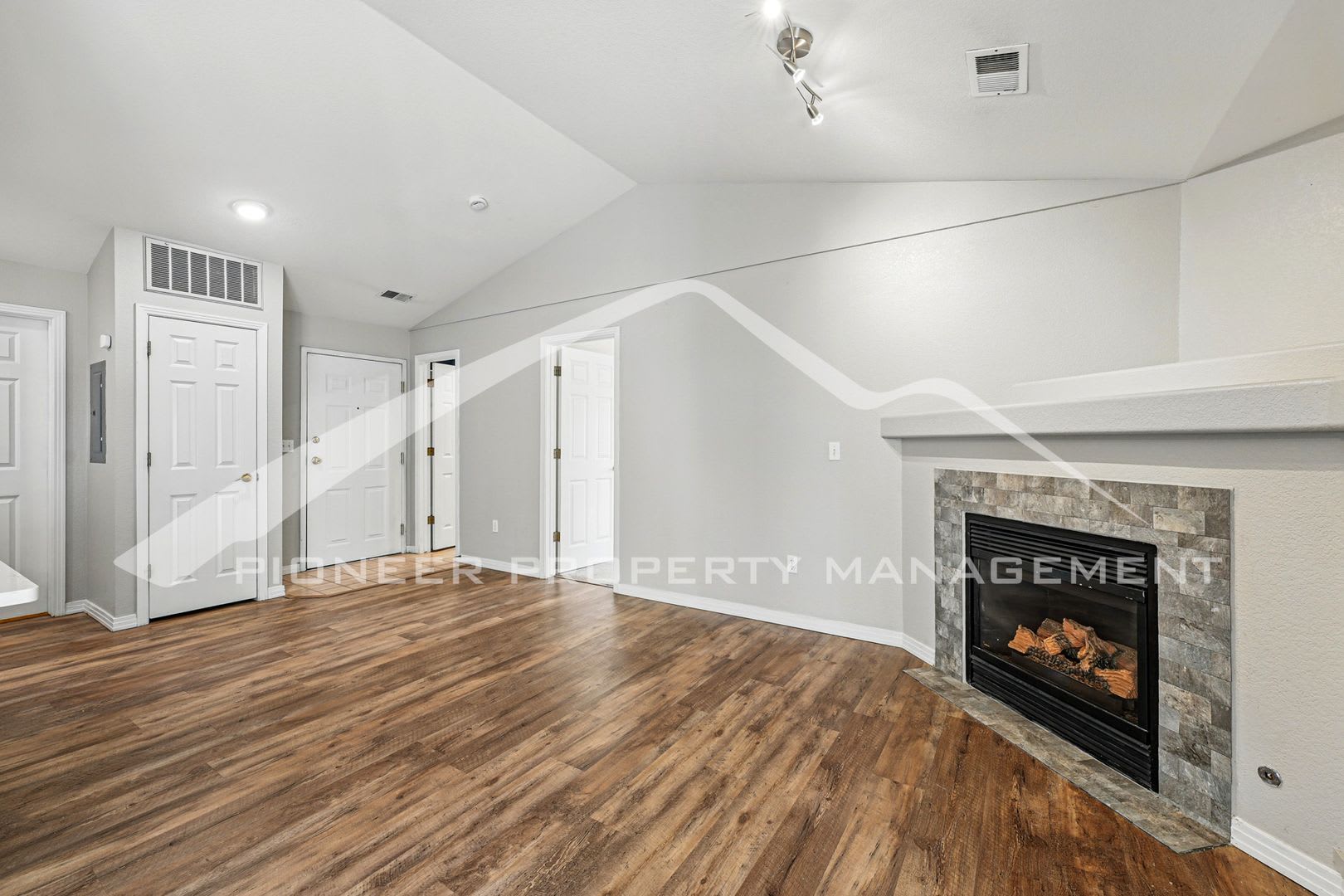 Updated Condo with Central AC and Gas Fireplace – photo 4
