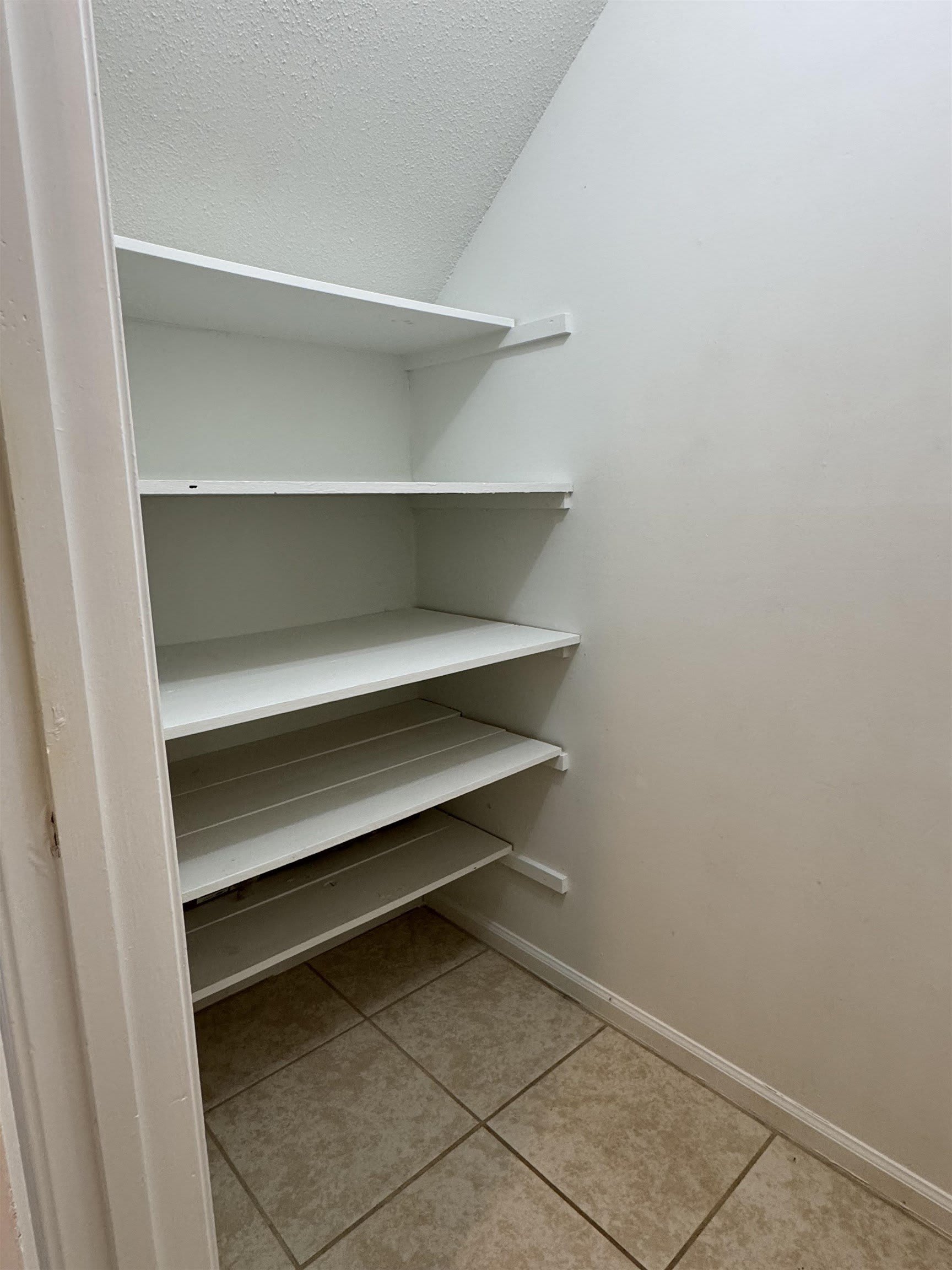 5659 Hinton Pl – photo 5