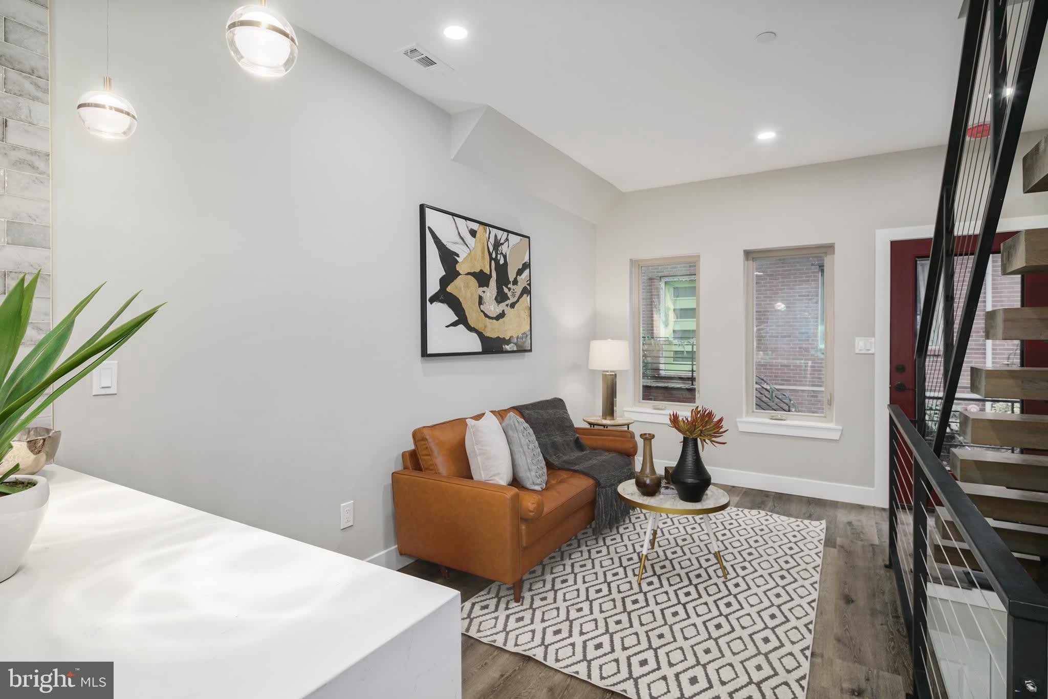 1006 S FAIRHILL Street – photo 2