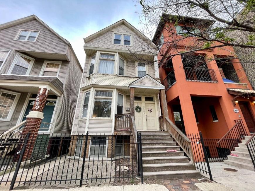 2552 N Southport – photo 1