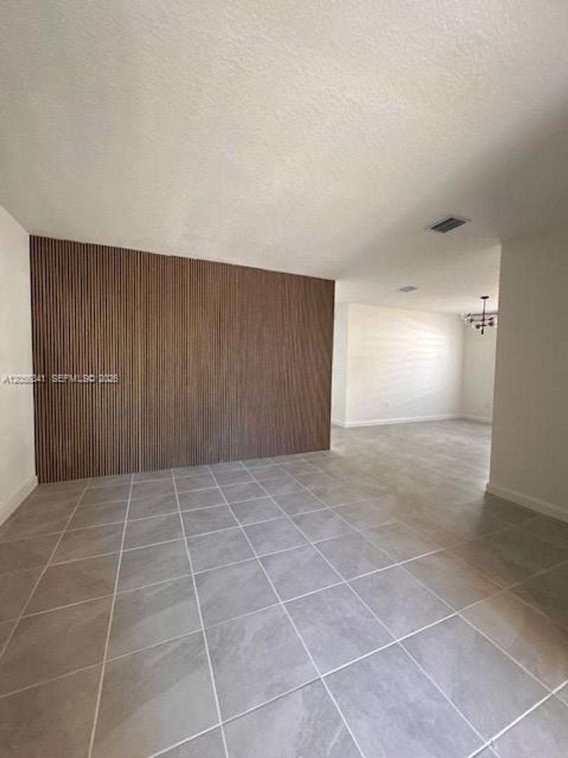 2265 SE 30th Street Master, Homestead, FL 33035 – photo 5