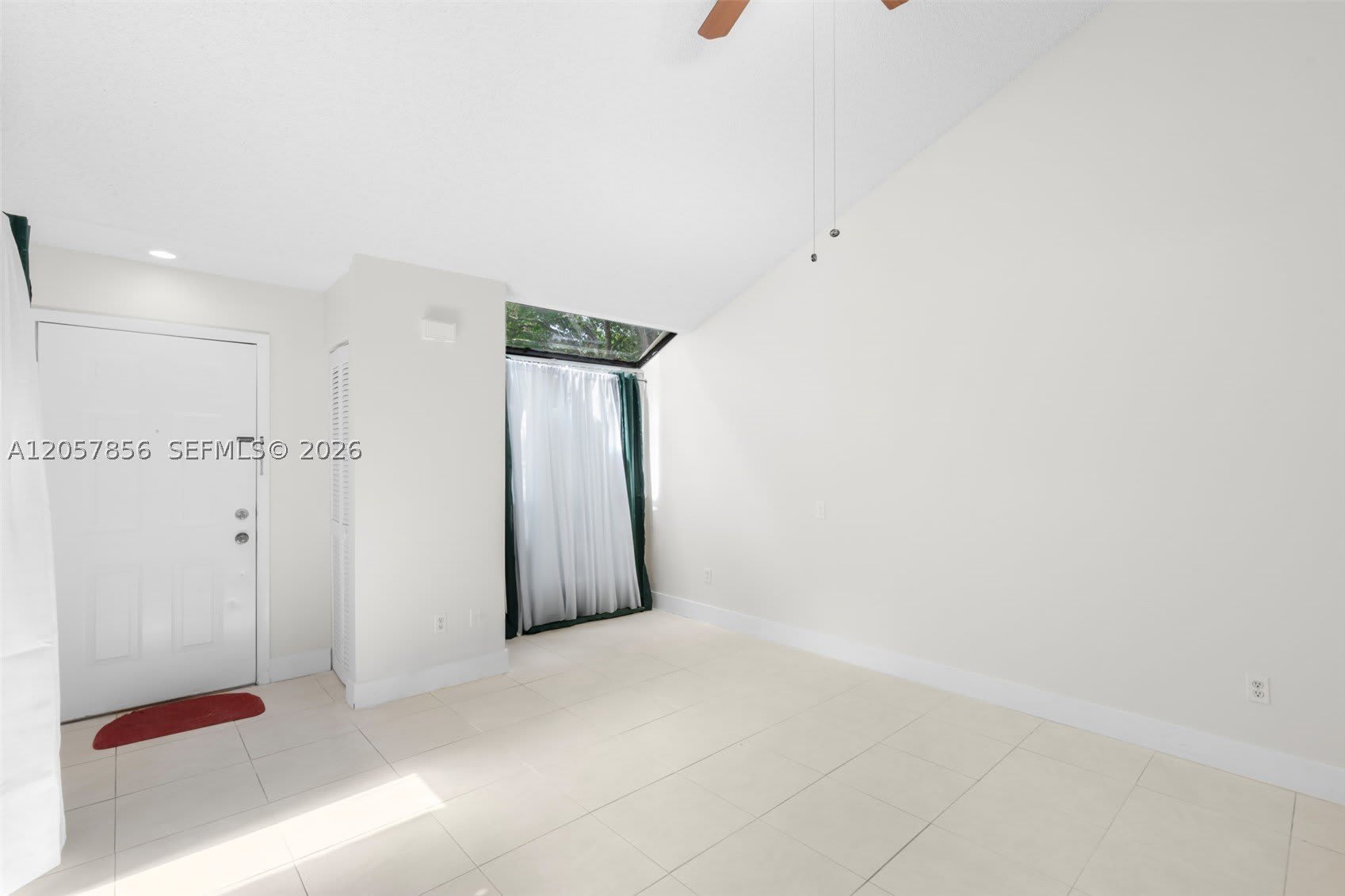 7144 Sportsmans Dr – photo 2