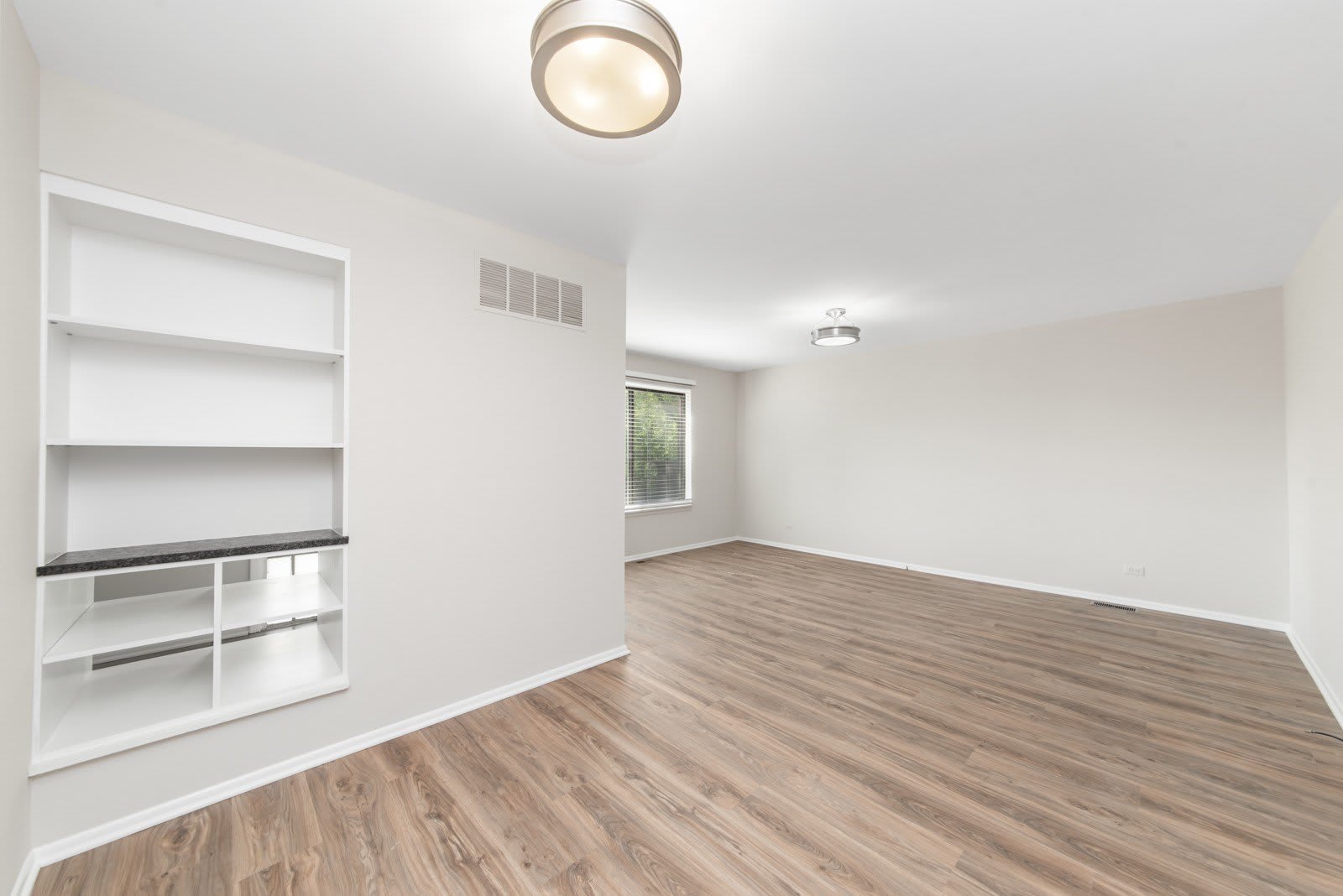 7346 Country Creek Way – photo 5