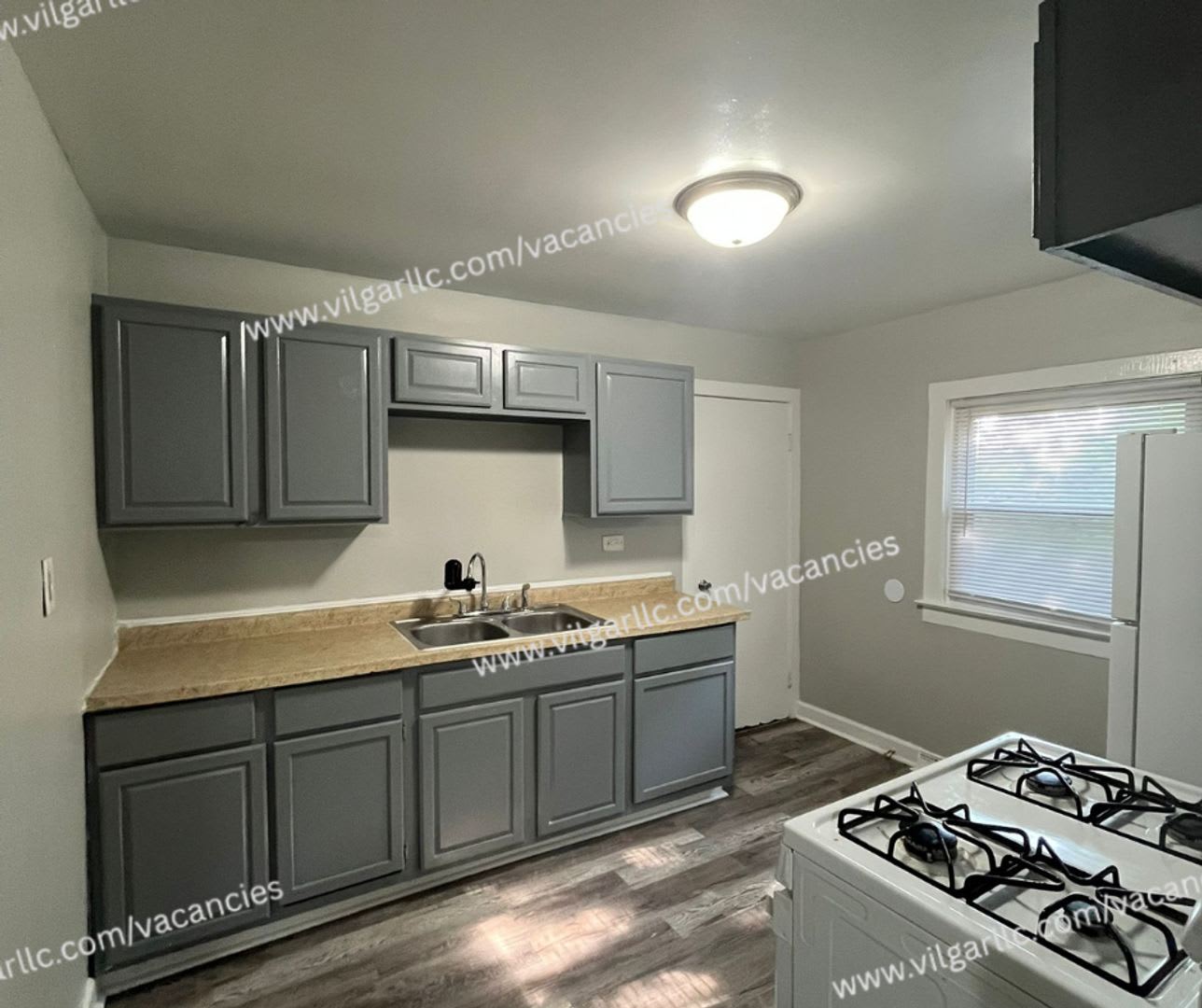 3 Bedrooms • 1 Bathroom • Bonus Game & Office Space – photo 5