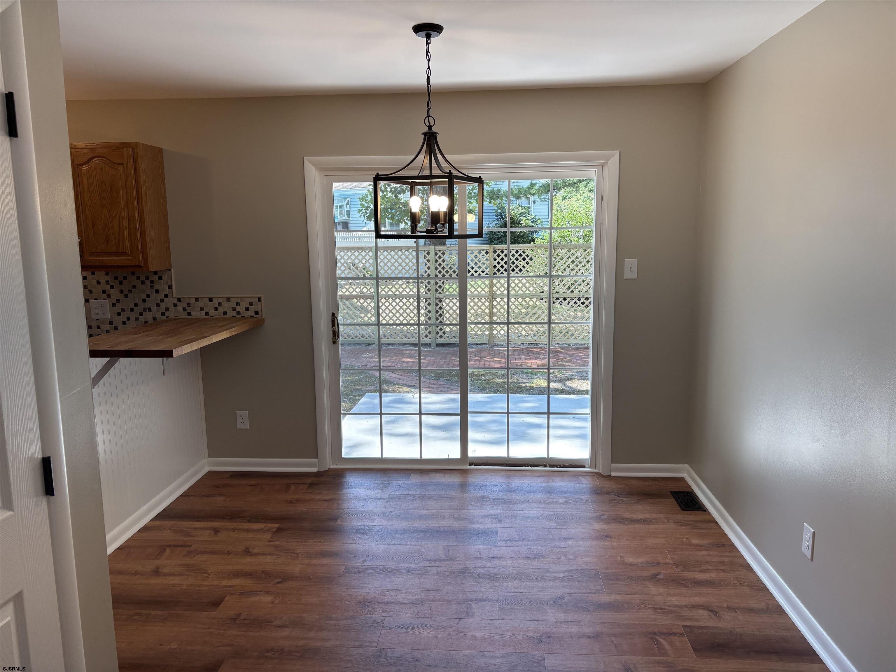 1111 Shelburne Ave – photo 4
