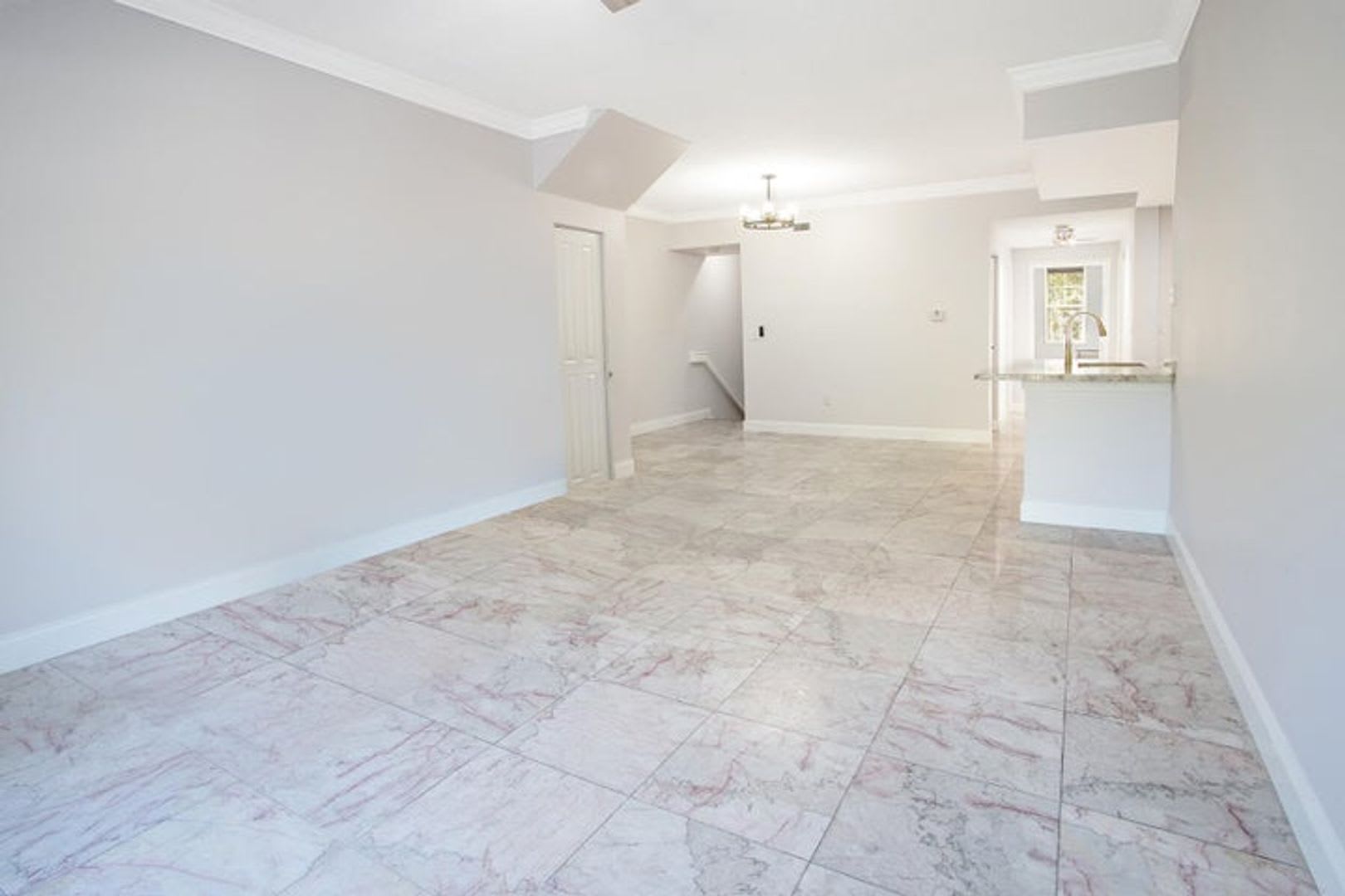 5860 W Sample Road 204, Coral Springs, FL 33063 – photo 3