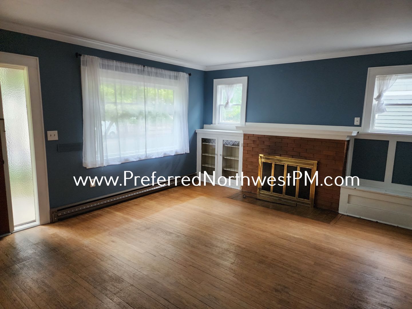 Large vintage home in Jefferson Westside Neighborhood – photo 2