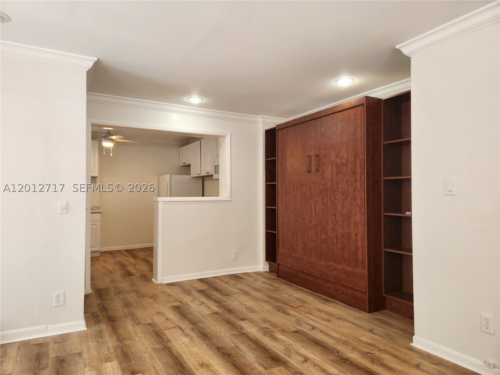 320 New York St – photo 1