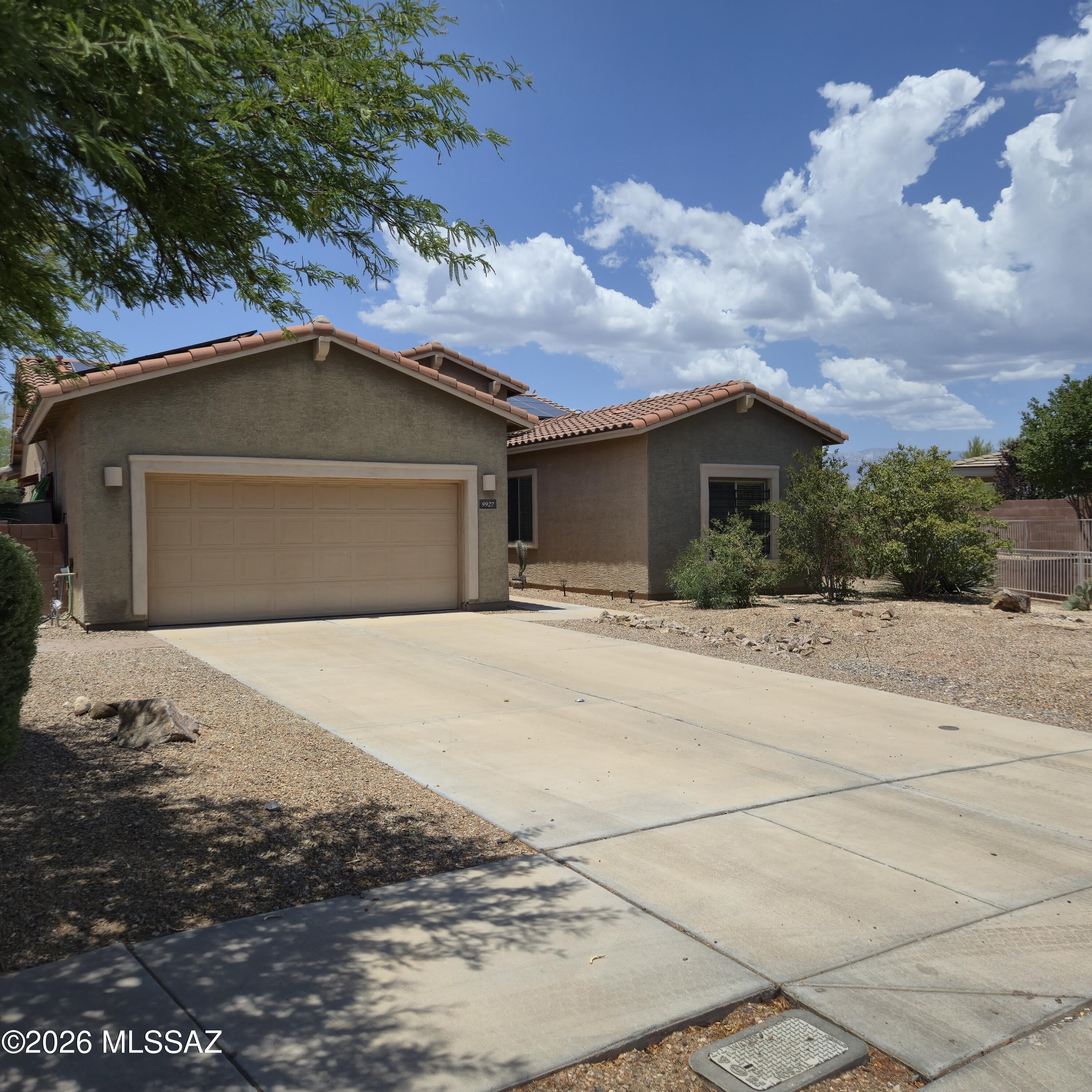 9927 E Karst Place – photo 1