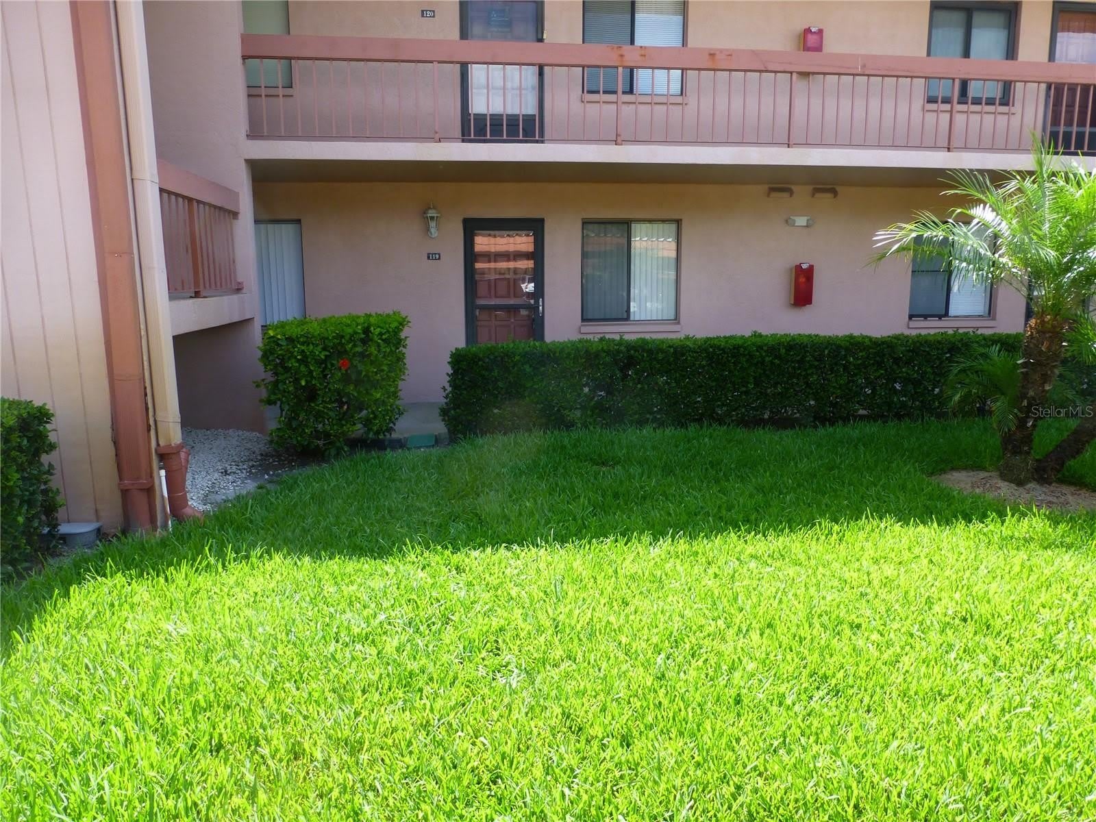 119 LAKESIDE Drive – photo 1