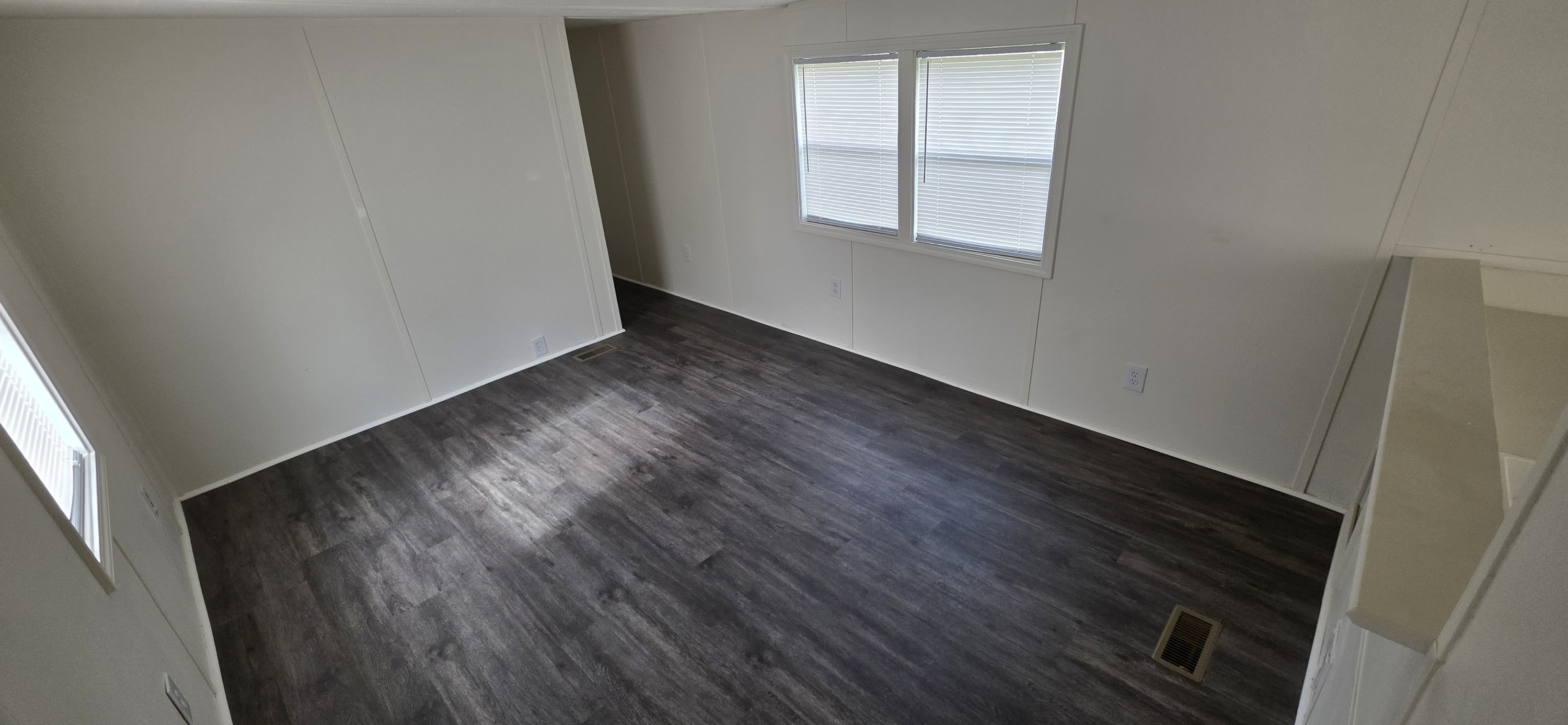 8364 Cedar St – photo 5