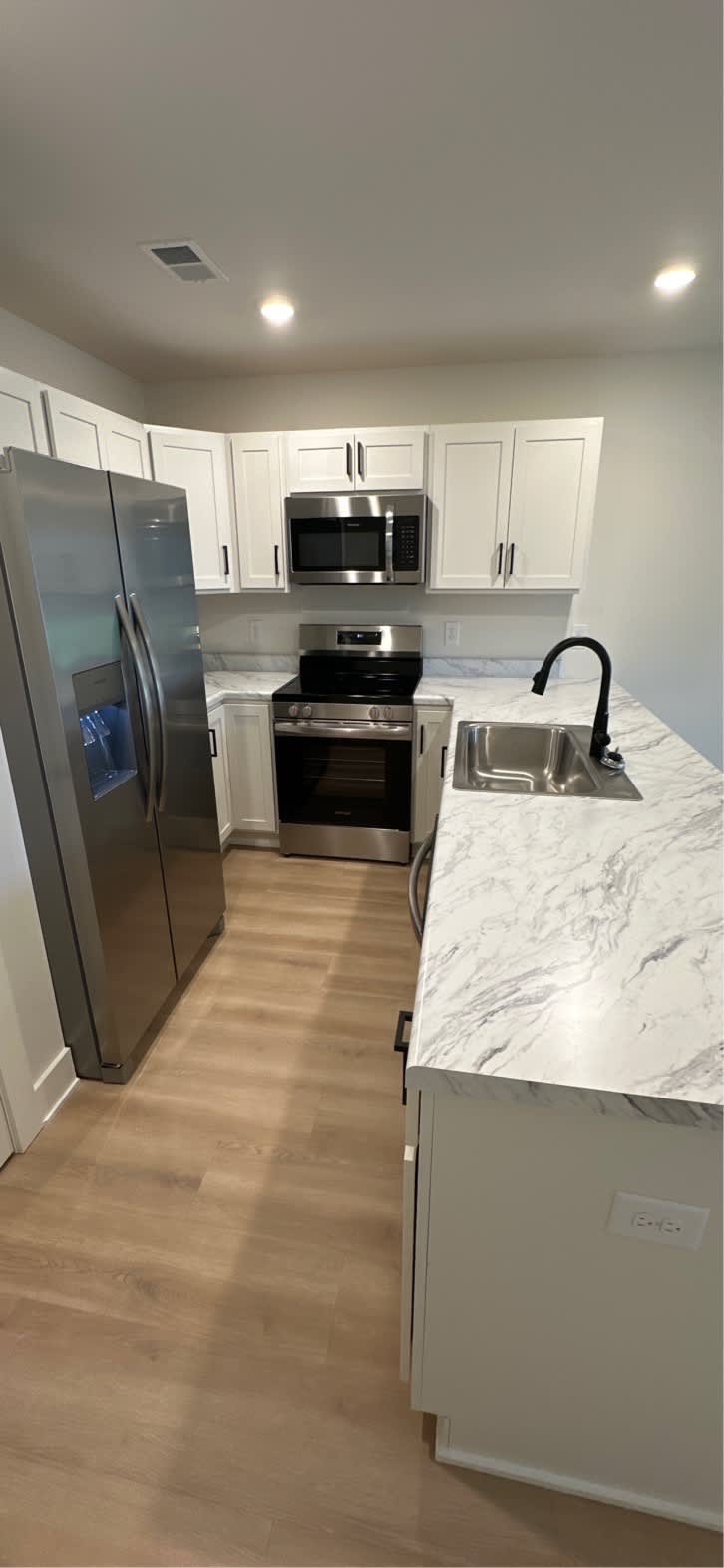 1108 West Main Street – photo 2