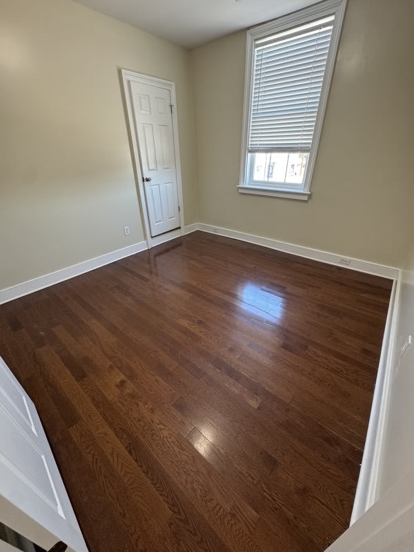 201 E Bank st – photo 5