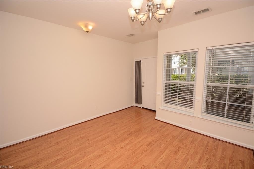5062 Glen Canyon Drive – photo 4