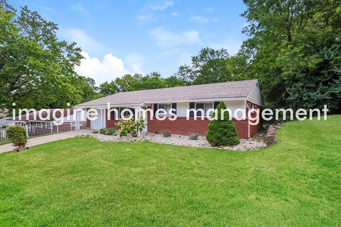 328 Brookforest Drive – photo 3