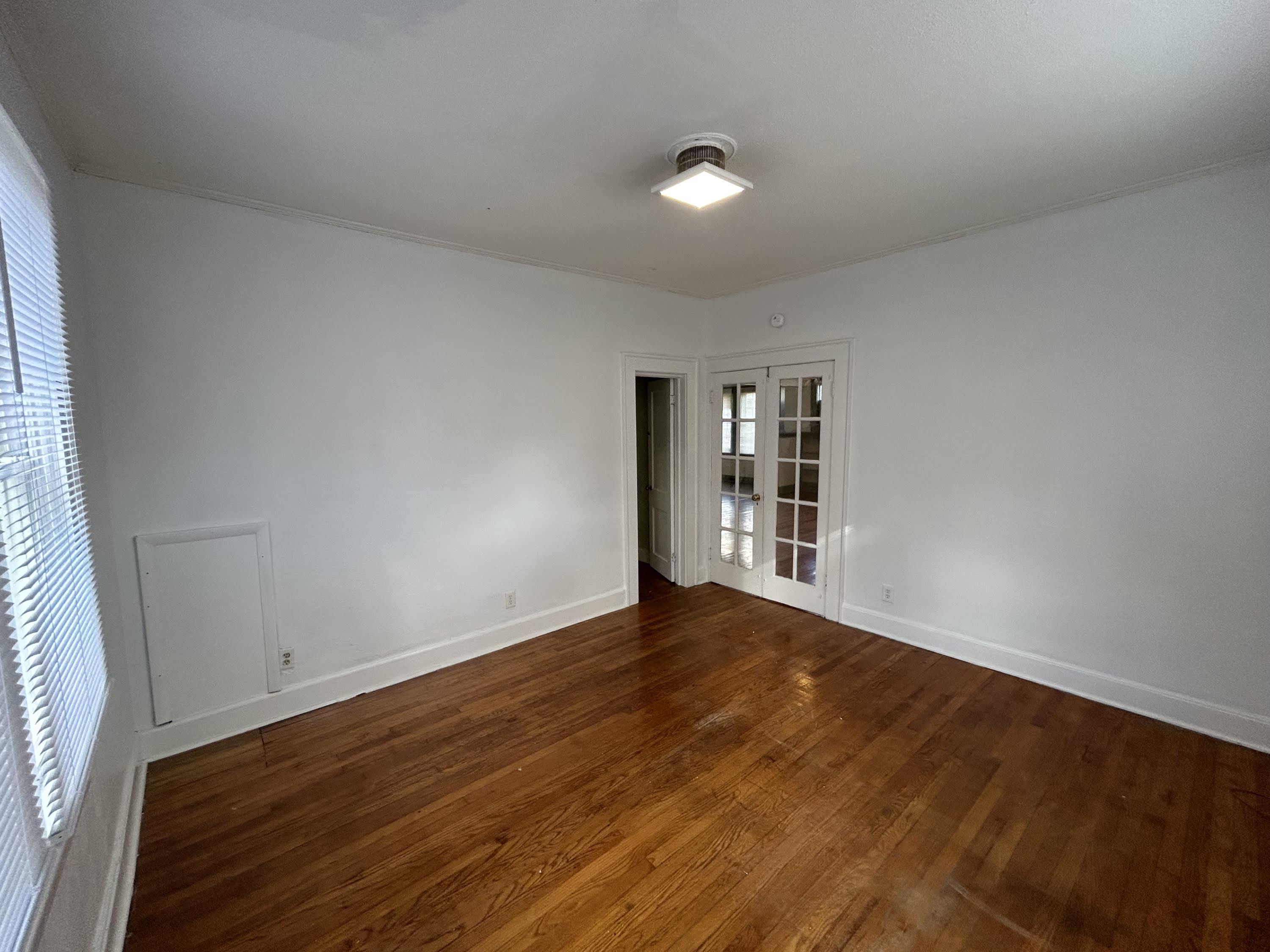 445 E Eufaula Street – photo 4