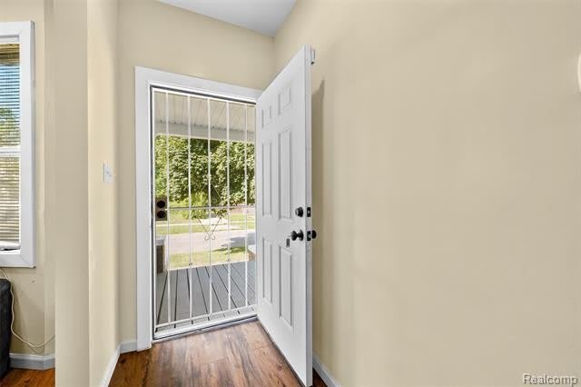 3196 Helen Street – photo 4