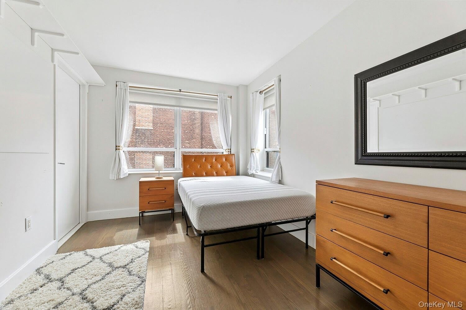 432 W 52ND Street – photo 4
