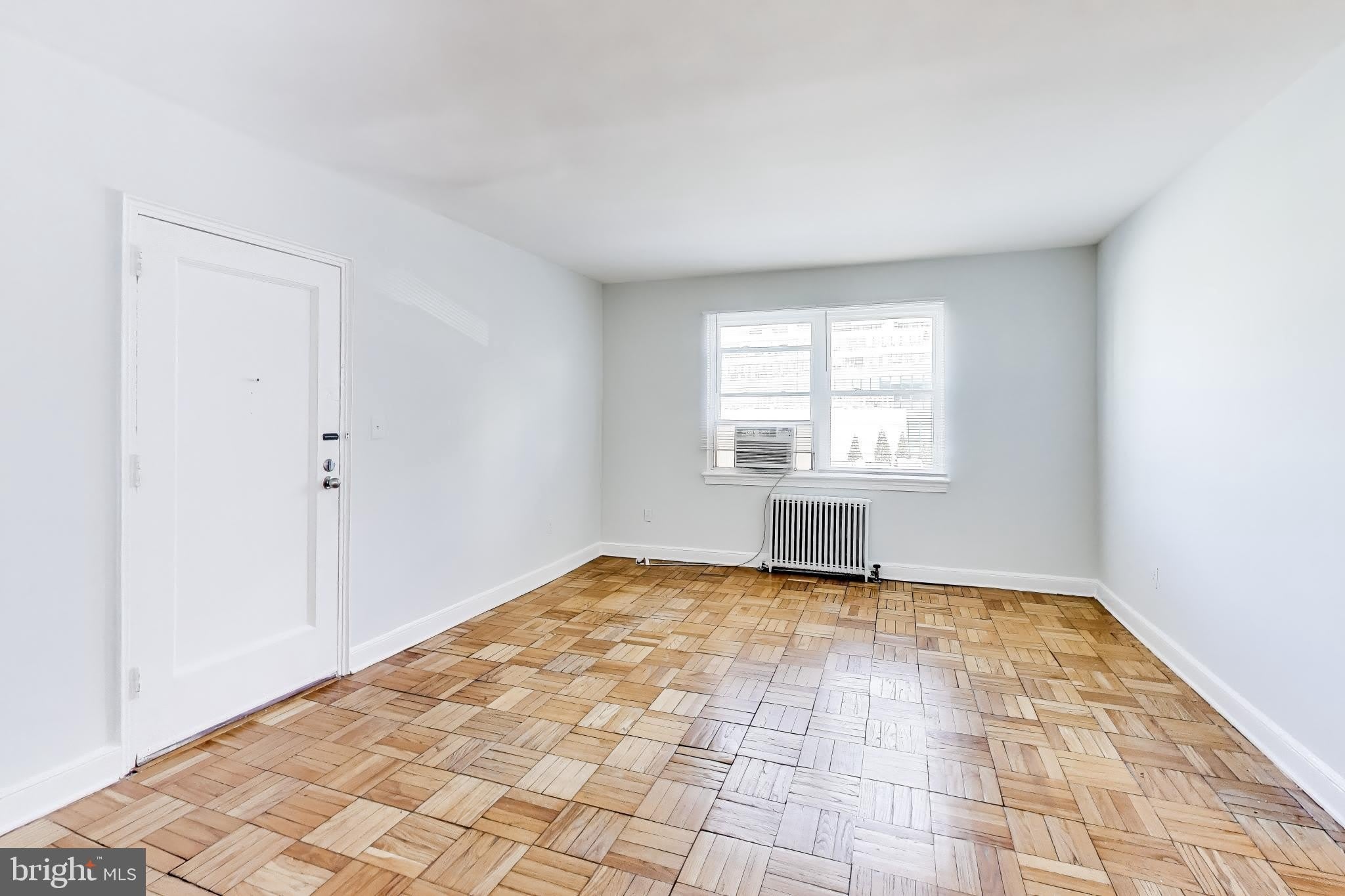 1724 N QUINN Street – photo 2