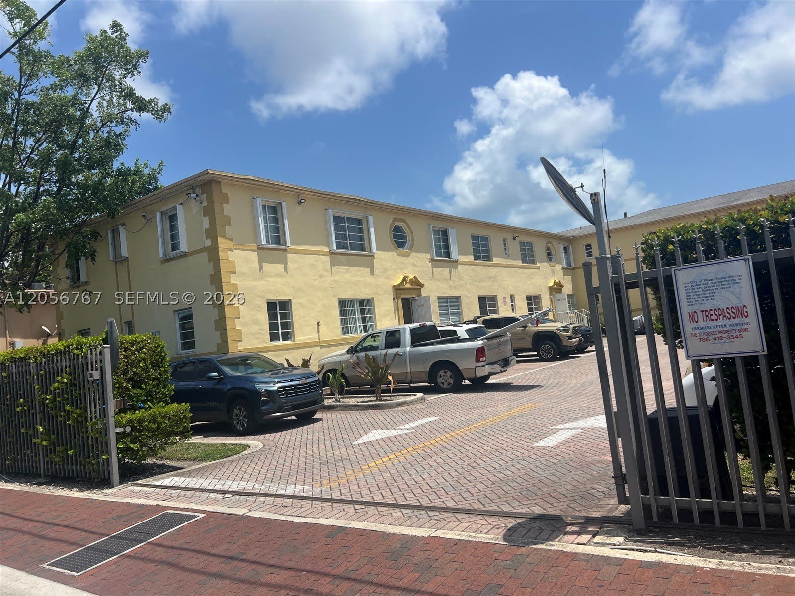 1326 SW 6th St – photo 1