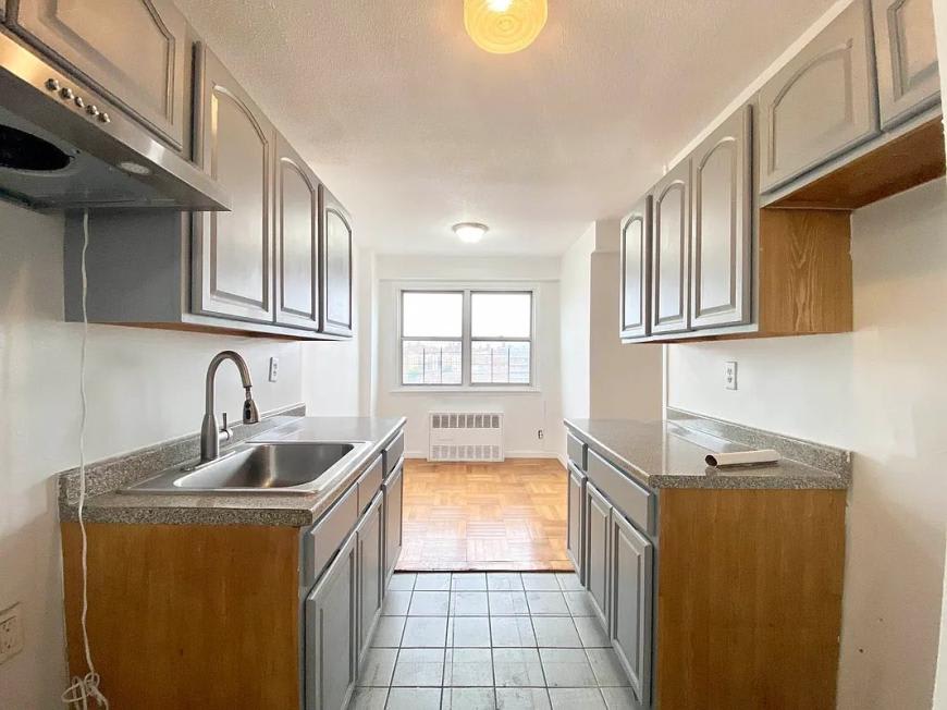 210 West 251st Street – photo 3