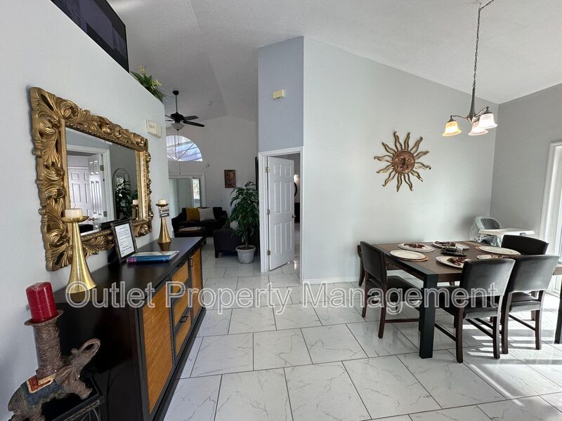 645 Majesty Drive – photo 2