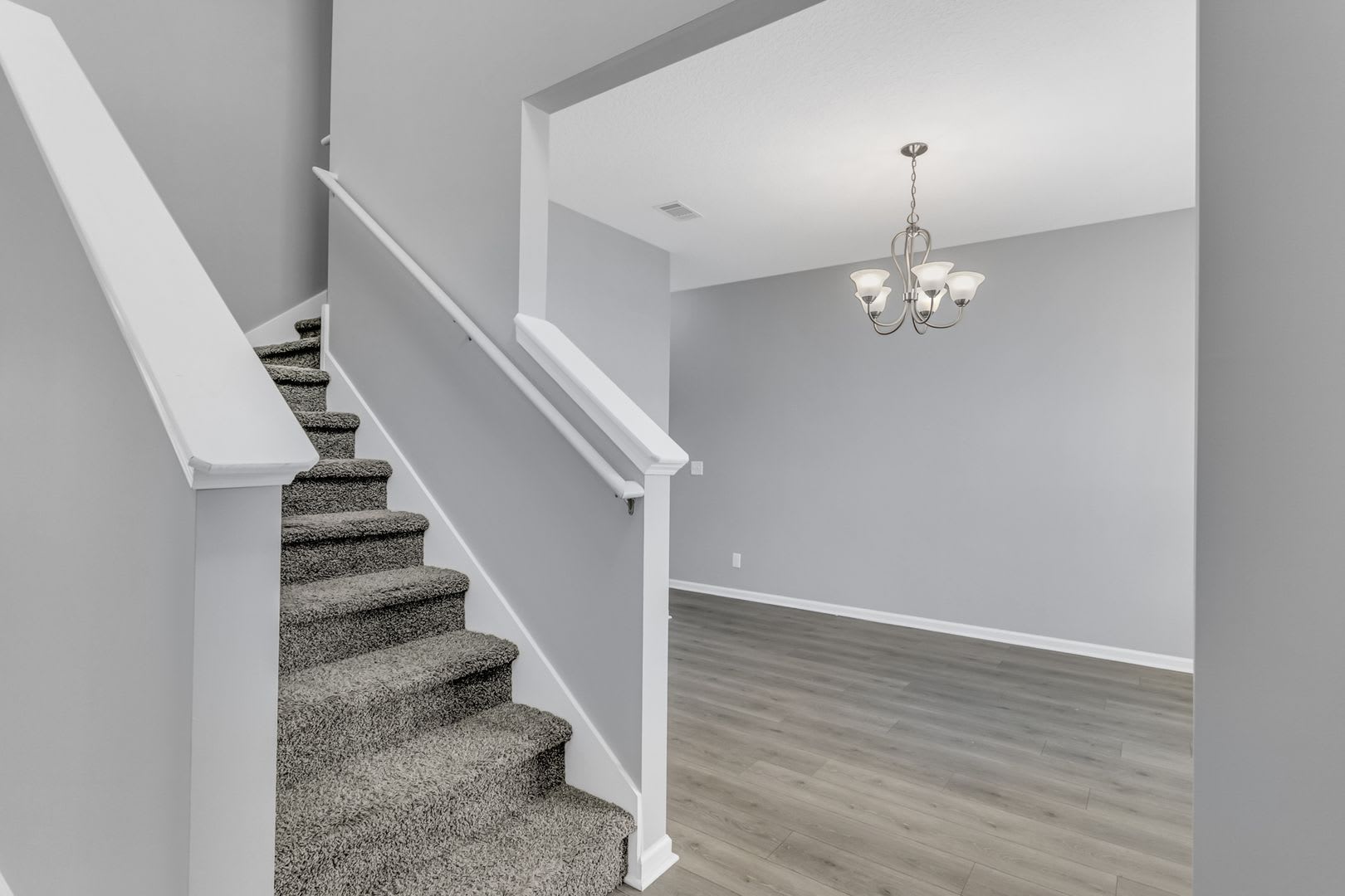 4 bedroom 2.5 home located Huntington neighborhood close to Ft. Stewart – photo 4