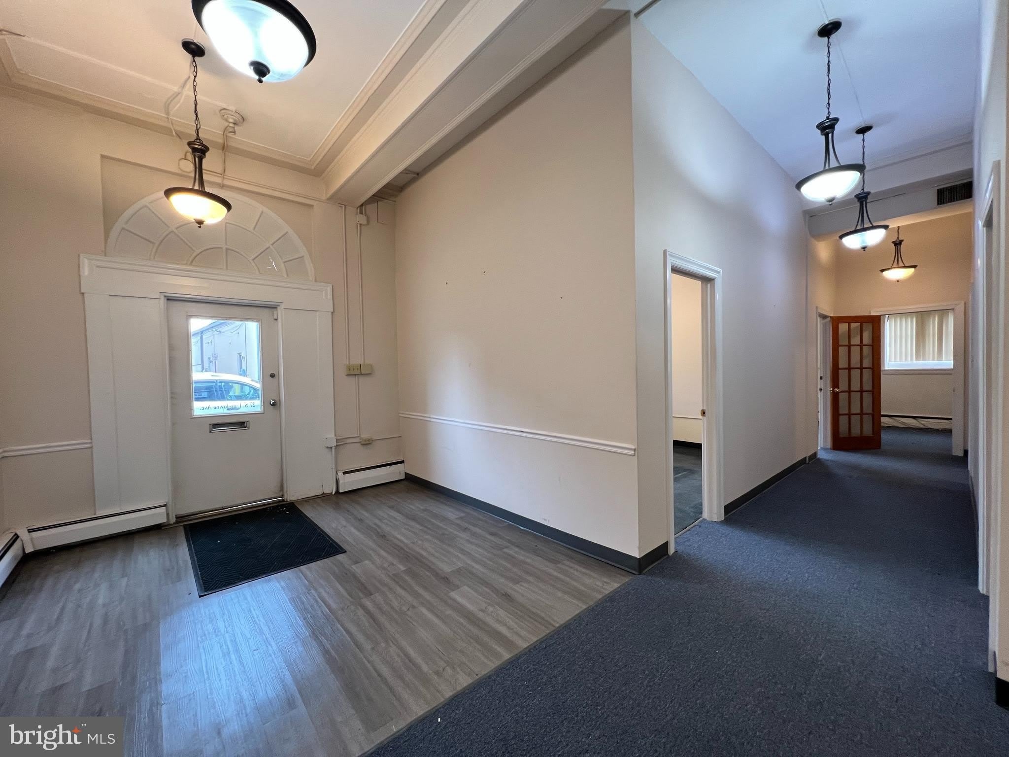 27 S LANSDOWNE Avenue – photo 5