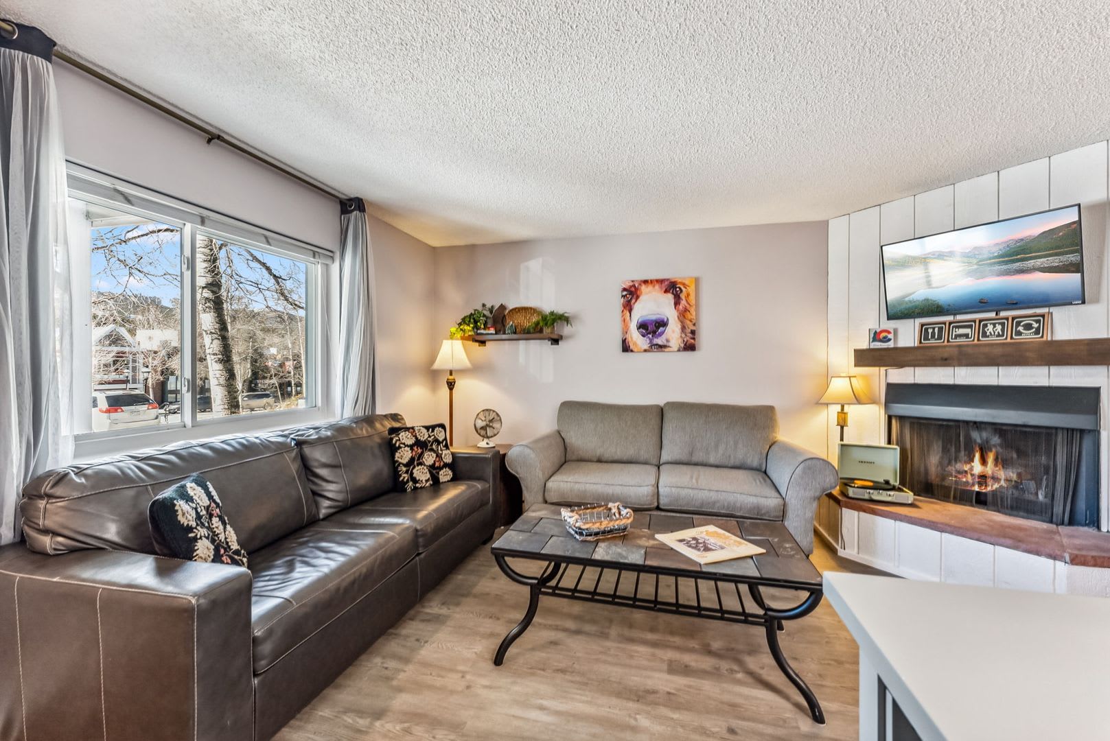 Move In Special Utilities Included Main Street Breck Great Updates Walk To Everything In Town Year Lease Pets Negotiable – photo 3