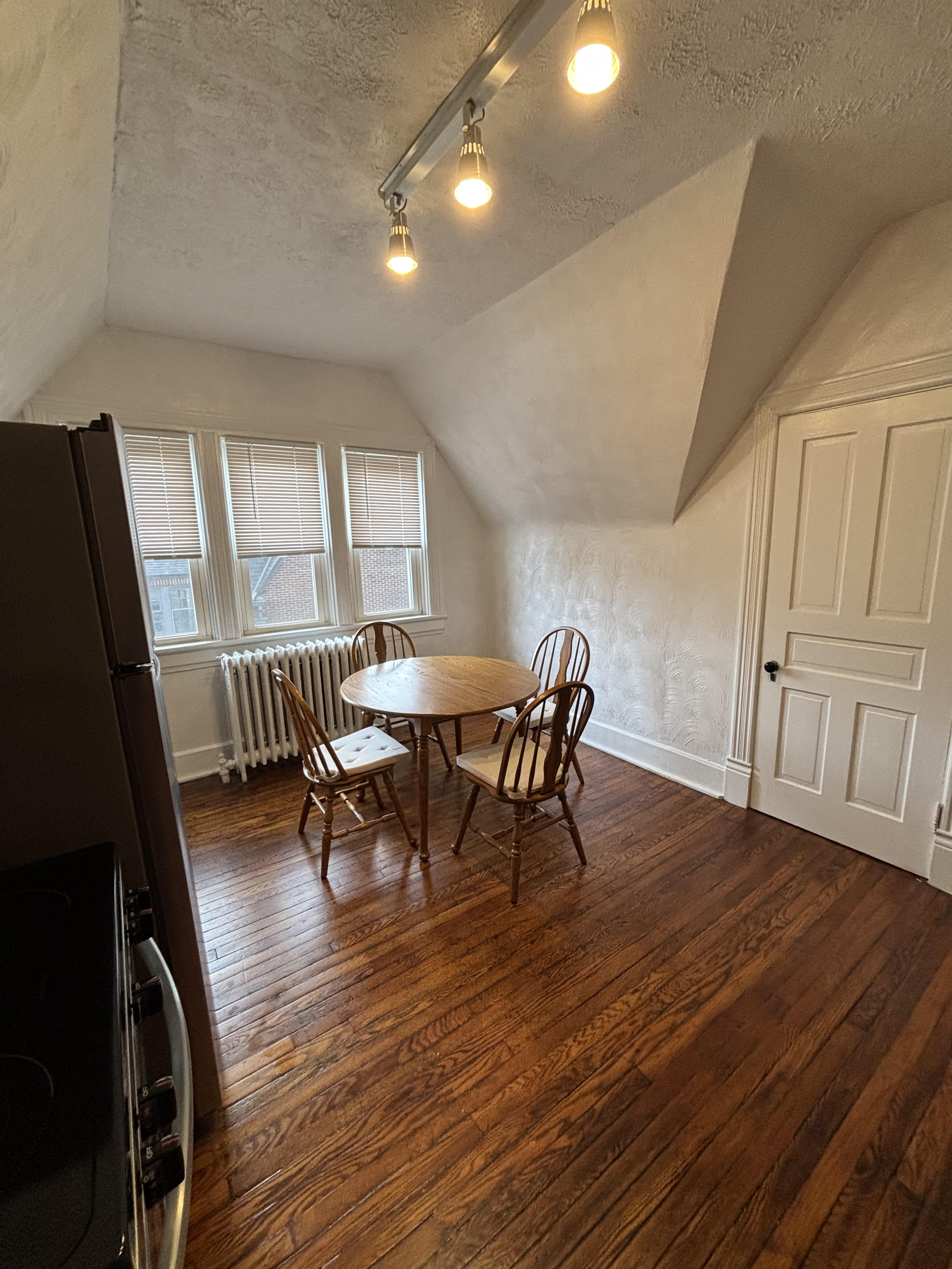 425 North Main Street – photo 3
