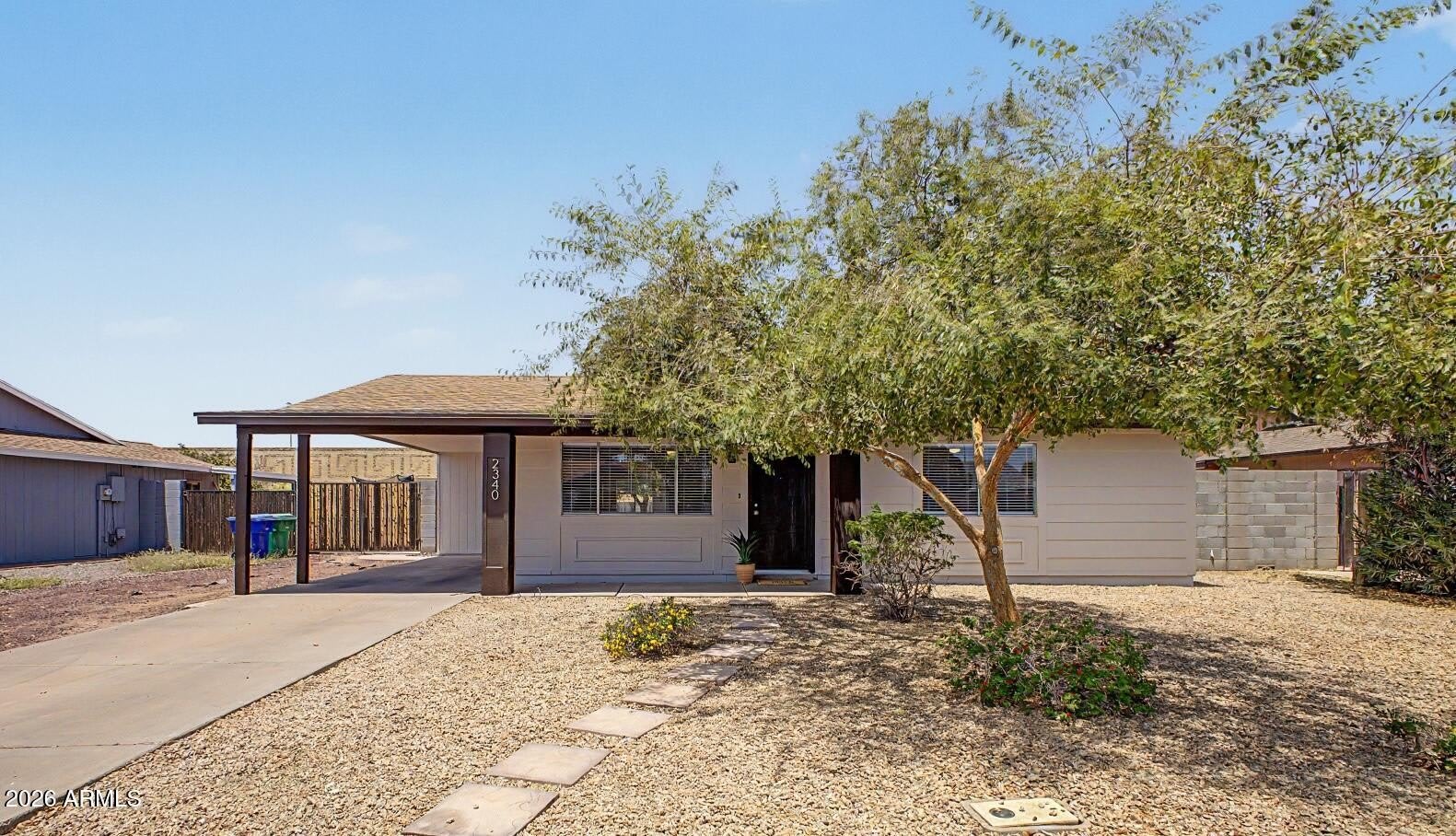 2340 E Isabella Avenue – photo 1