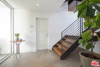 1046 6th Avenue – photo 3