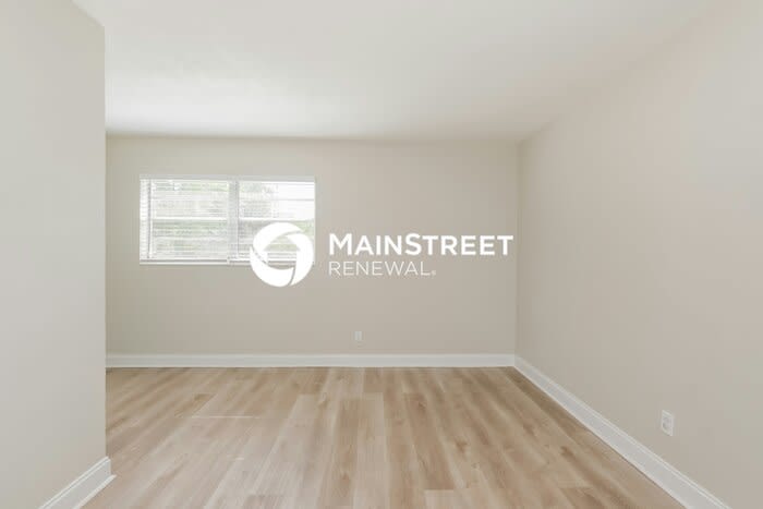 5205 South 84th Street – photo 4