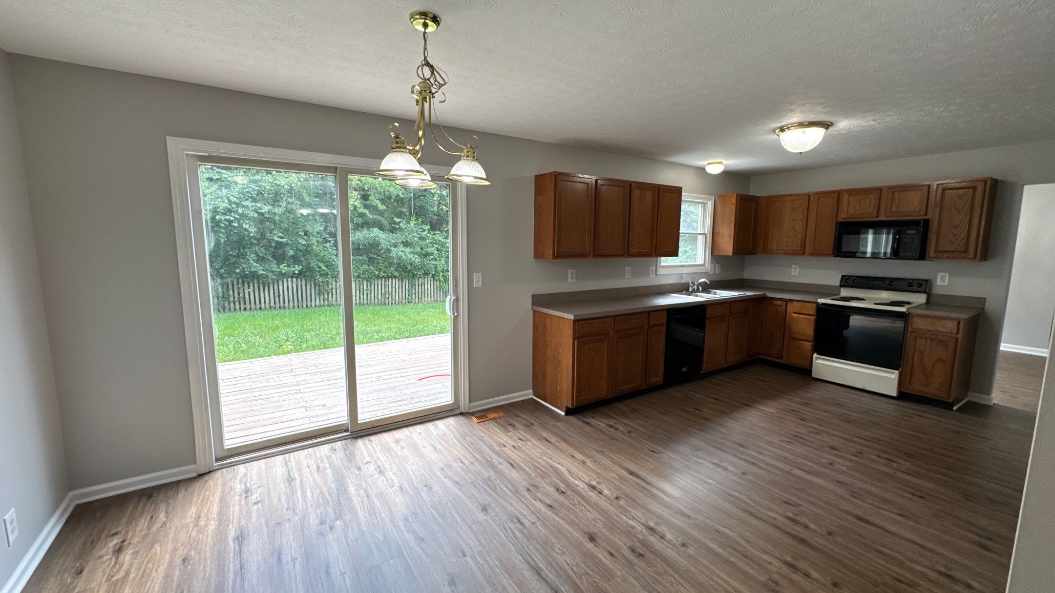 7421 Spring Run Drive – photo 5