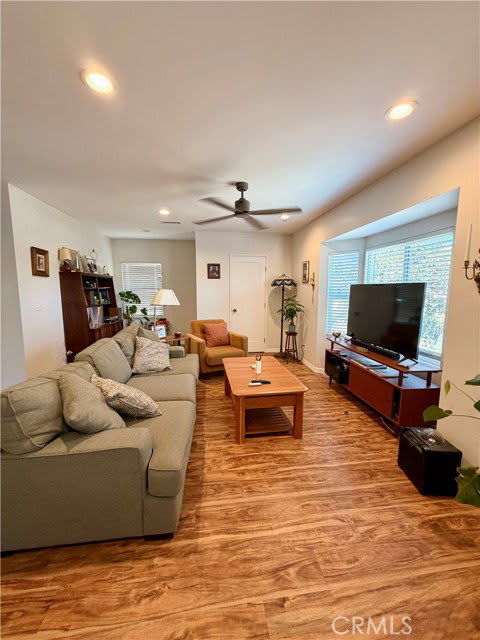 3069 Magnolia Avenue – photo 4