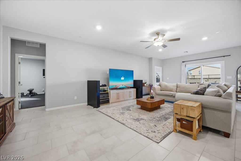 1928 Marks River Place – photo 3