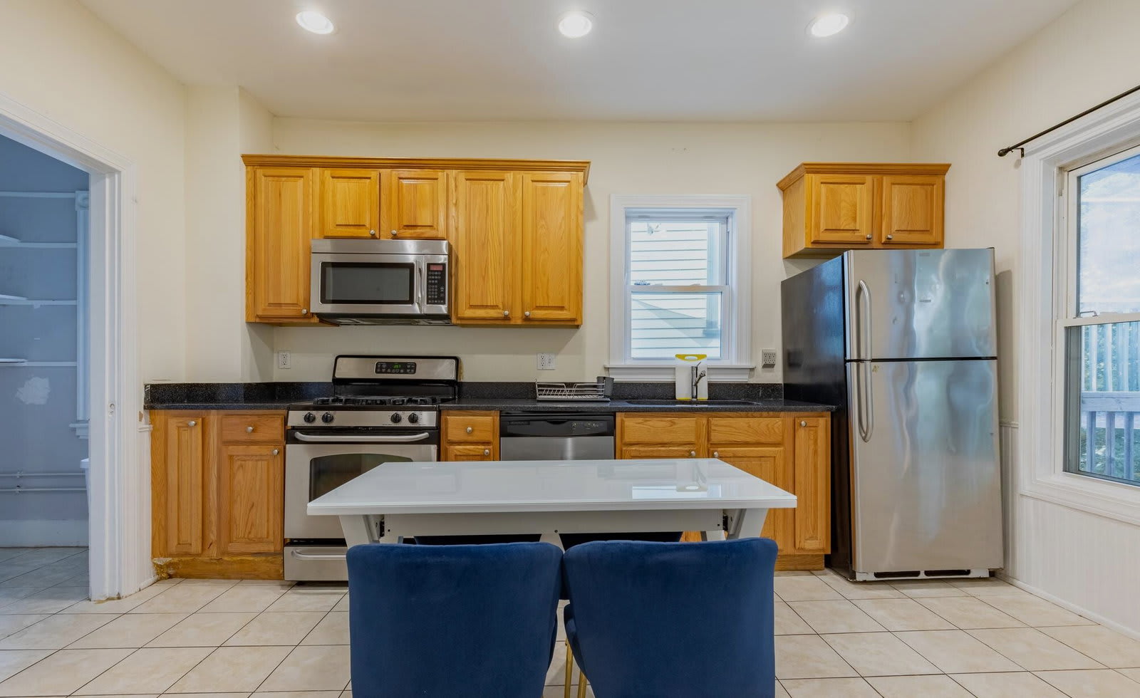 61 Hillside Street – photo 2