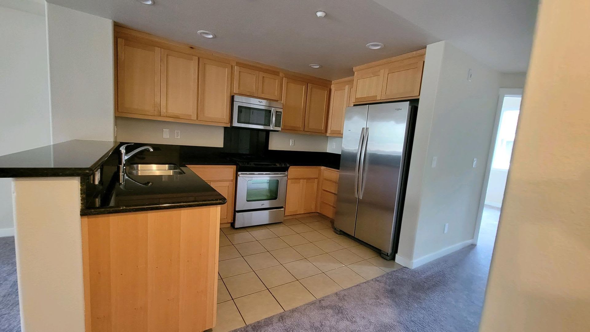 Epic REA: Stunning 4BR+4BA Modern Townhouse at Candlestick Cove – photo 4