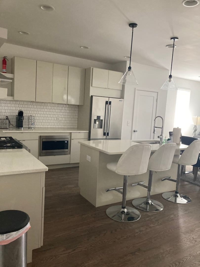 4BR Townhome – photo 2
