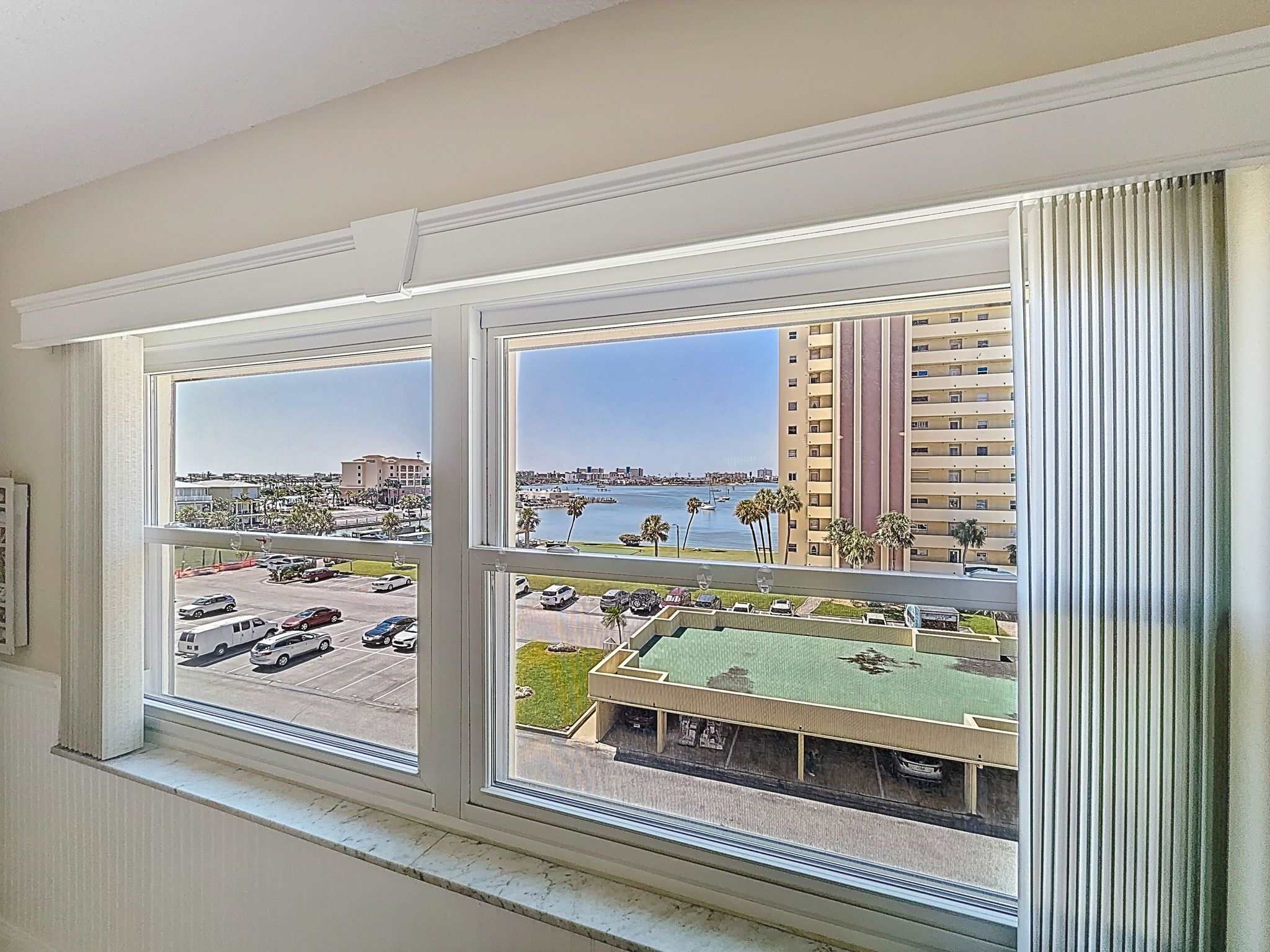 4550 Cove Cir – photo 4