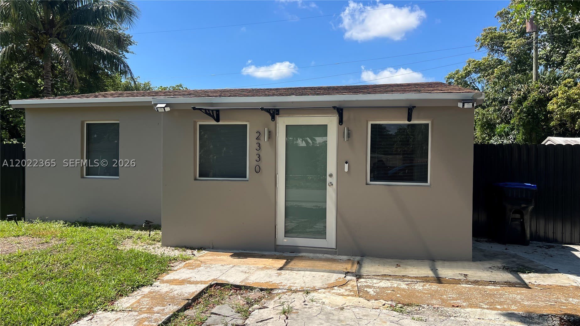 2330 NW 13th St – photo 1