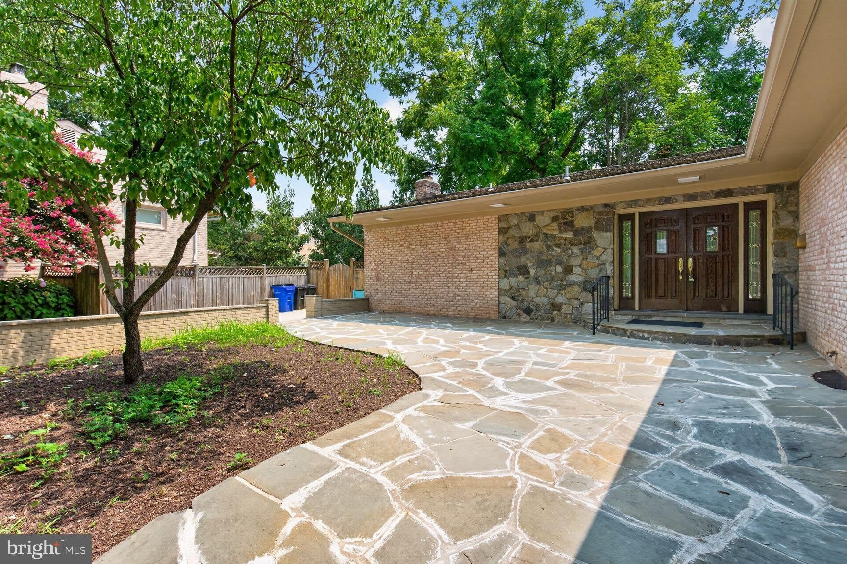 6216 GOODVIEW Street – photo 5